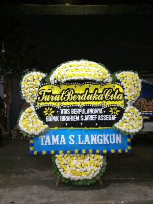 Papan Bunga Duka di Tambakharjo